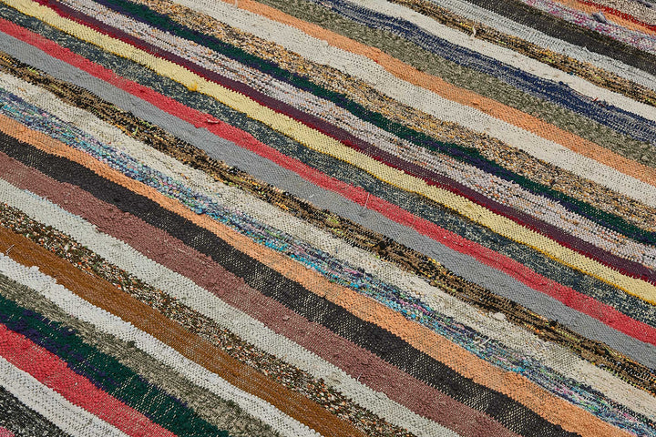 5x7 Handmade Vintage Chaput Kilim Rug - 51837