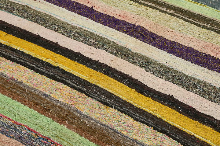 5x9 Handmade Vintage Chaput Kilim Rug - 51839