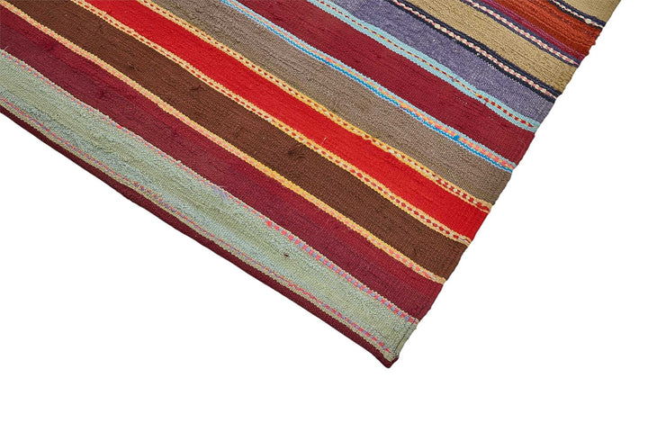 5x9 Handmade Vintage Chaput Kilim Rug - 51840