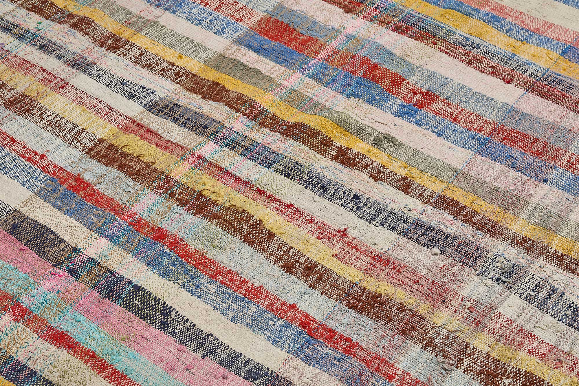 6x8 Handmade Vintage Chaput Kilim Rug - 51844