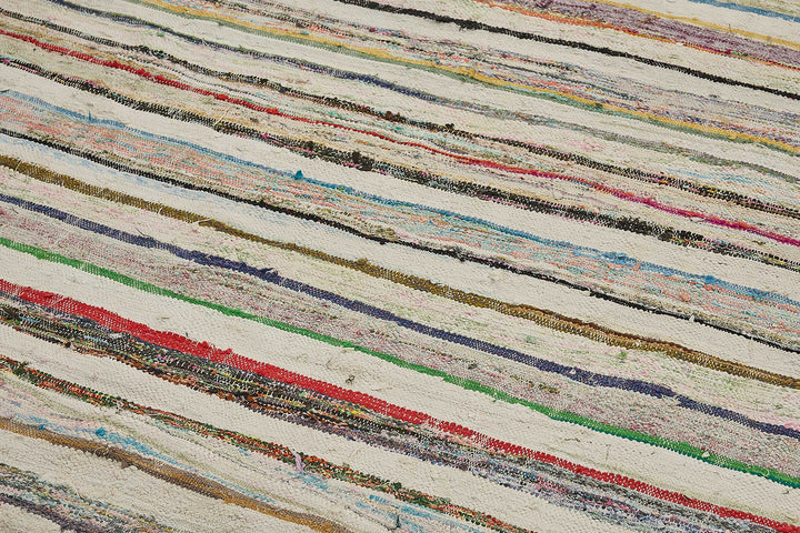 6x10 Handmade Vintage Chaput Kilim Rug - 51845