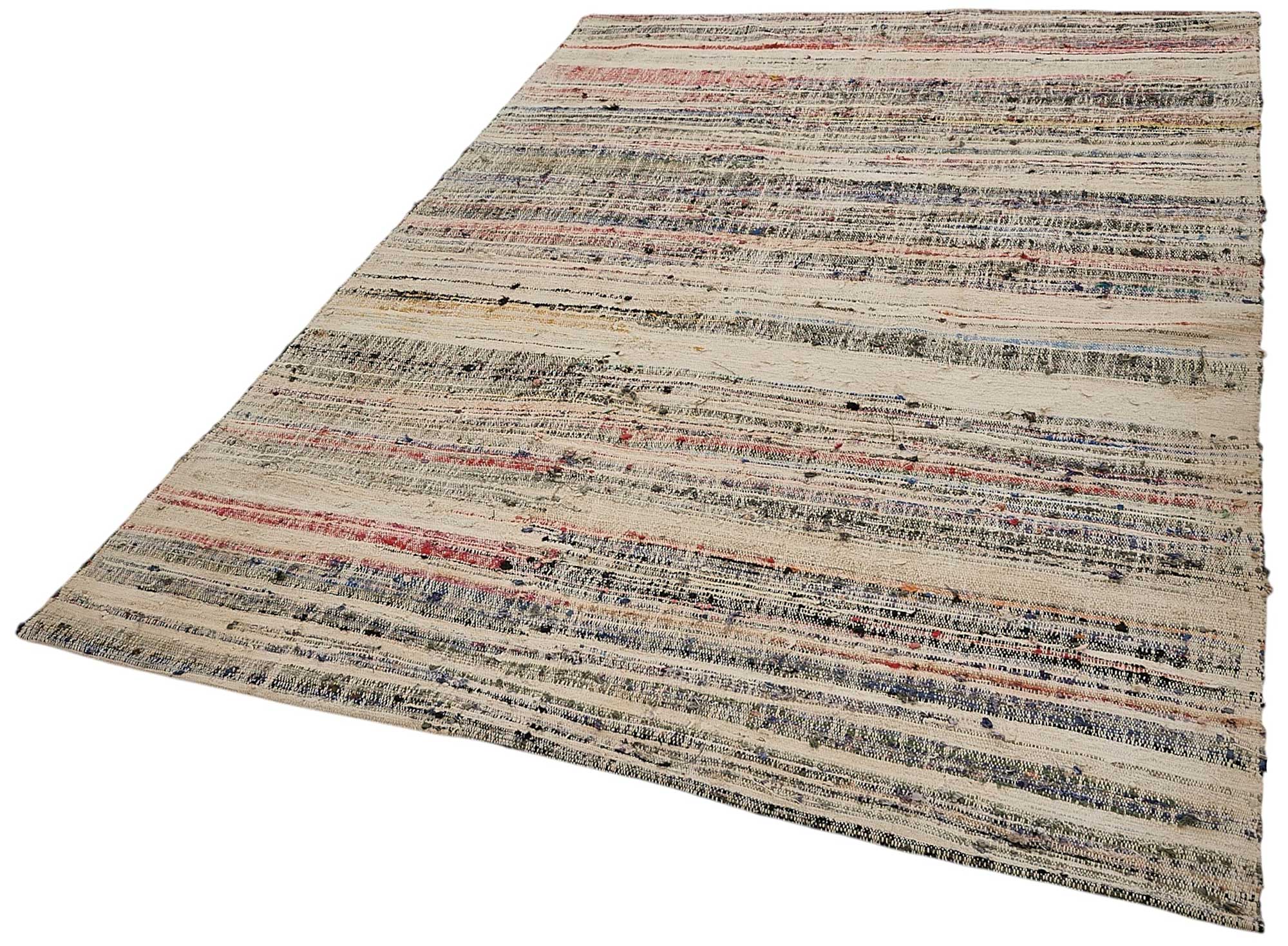 5x8 Handmade Vintage Chaput Kilim Rug - 51848