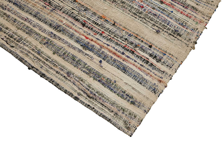 5x8 Handmade Vintage Chaput Kilim Rug - 51848