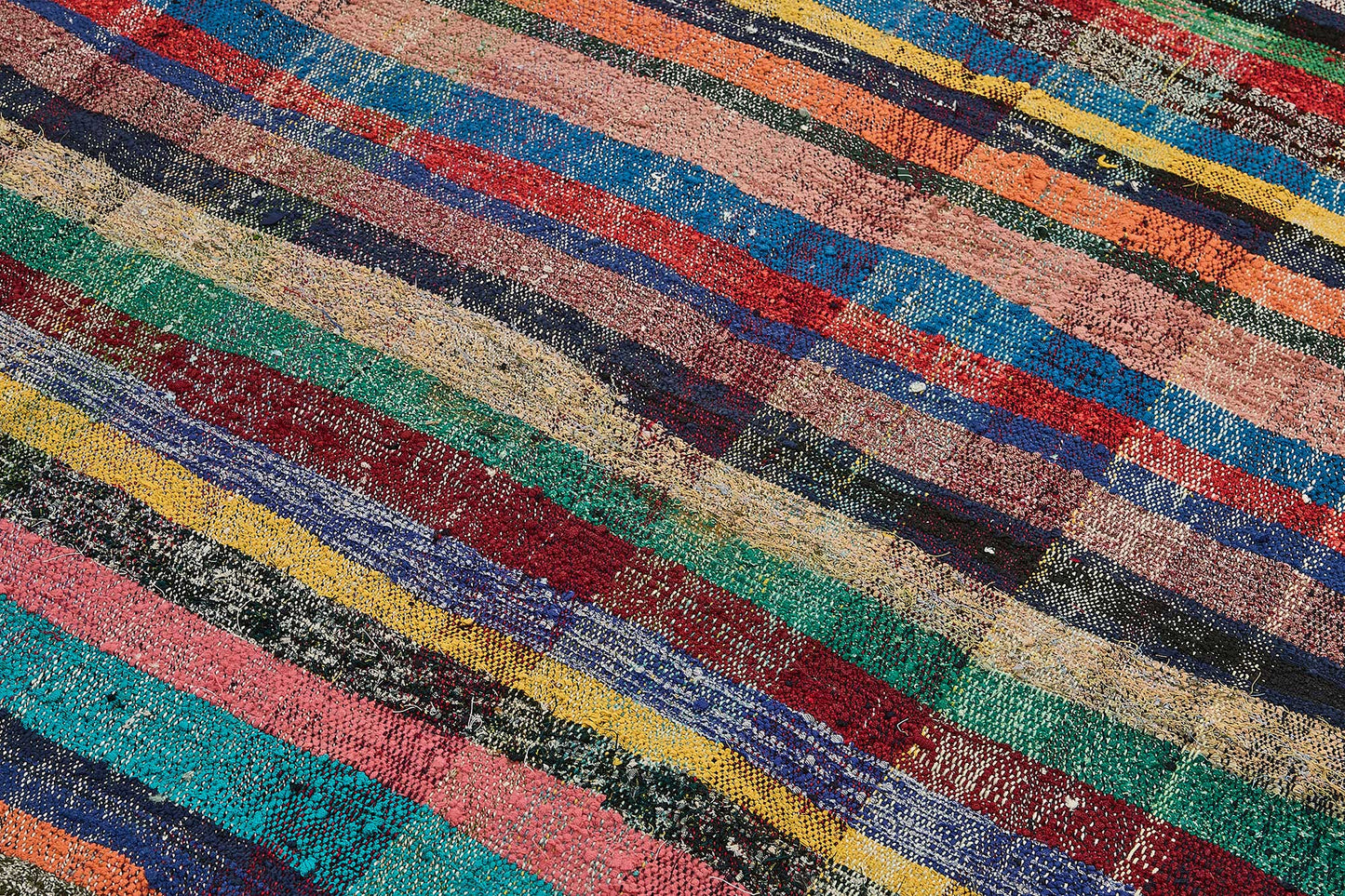 6x9 Handmade Vintage Chaput Kilim Rug - 51850
