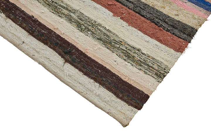 5x8 Handmade Vintage Chaput Kilim Rug - 51857
