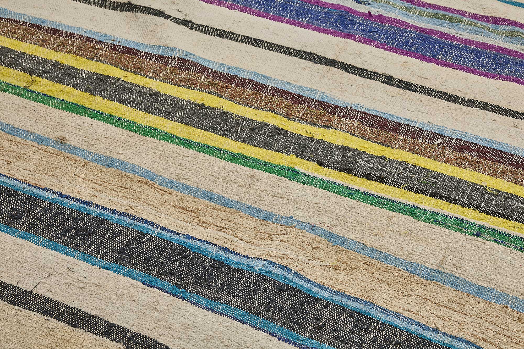 6x9 Handmade Vintage Chaput Kilim Rug - 51860