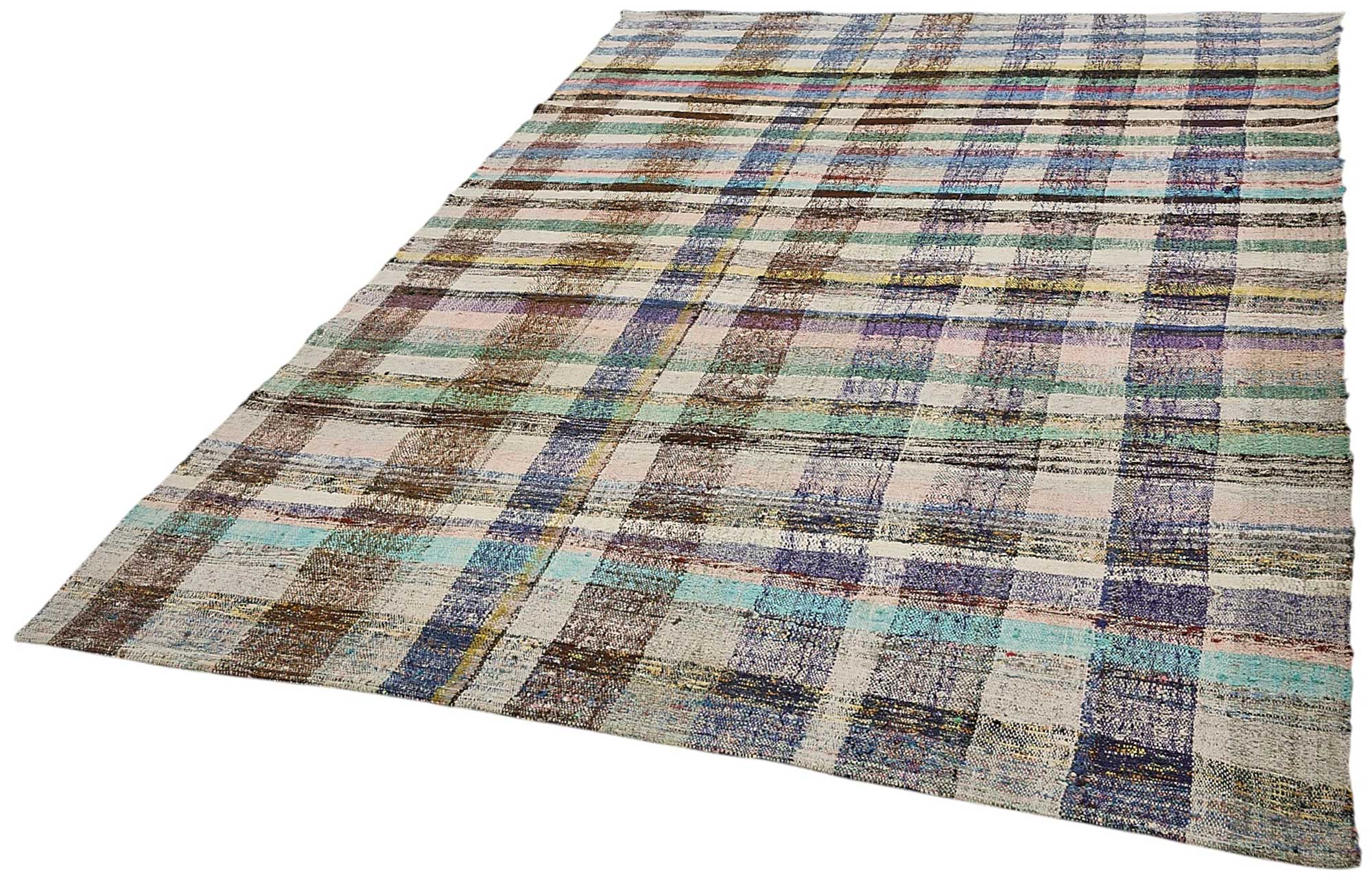 6x10 Handmade Vintage Chaput Kilim Rug - 51865