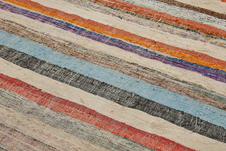 6x11 Handmade Vintage Chaput Kilim Rug - 51866