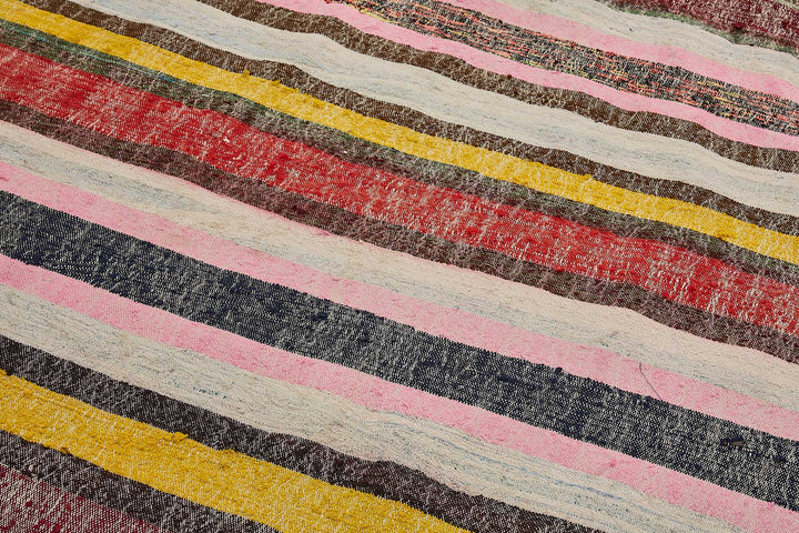 5x11 Handmade Vintage Chaput Kilim Rug - 51874