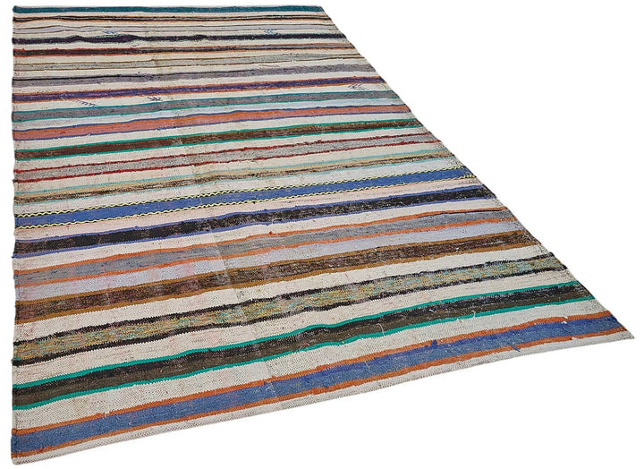 6x10 Handmade Vintage Chaput Kilim Rug - 51875