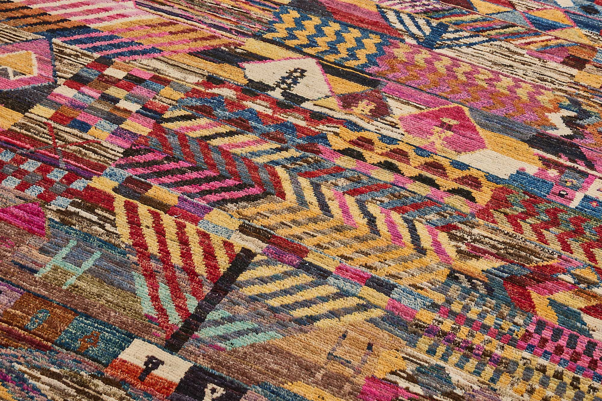 7x10 Multicolor Modern Tribal Rug - 51945