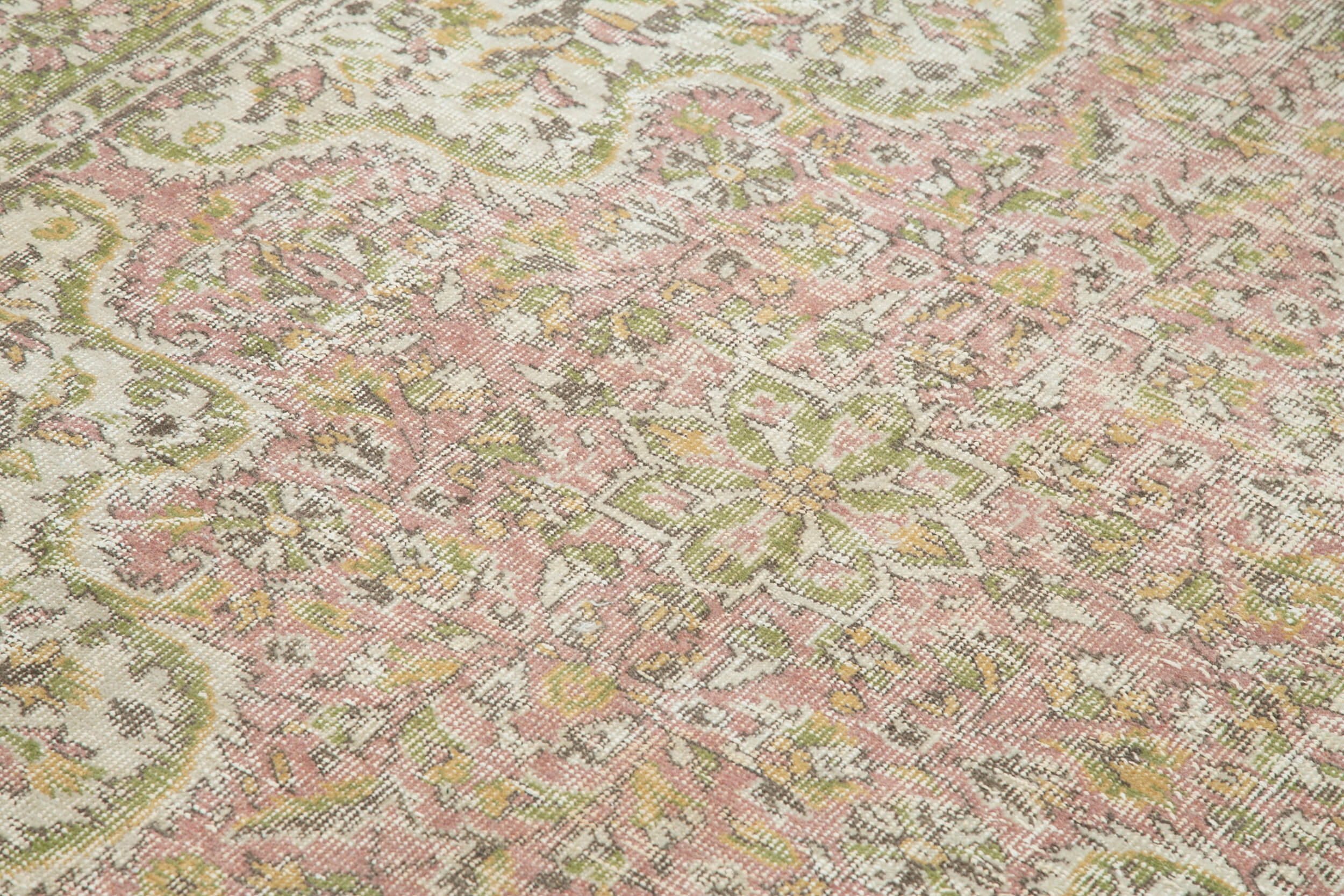 5x9 Beige Turkish Vintage Area Rug - 25029